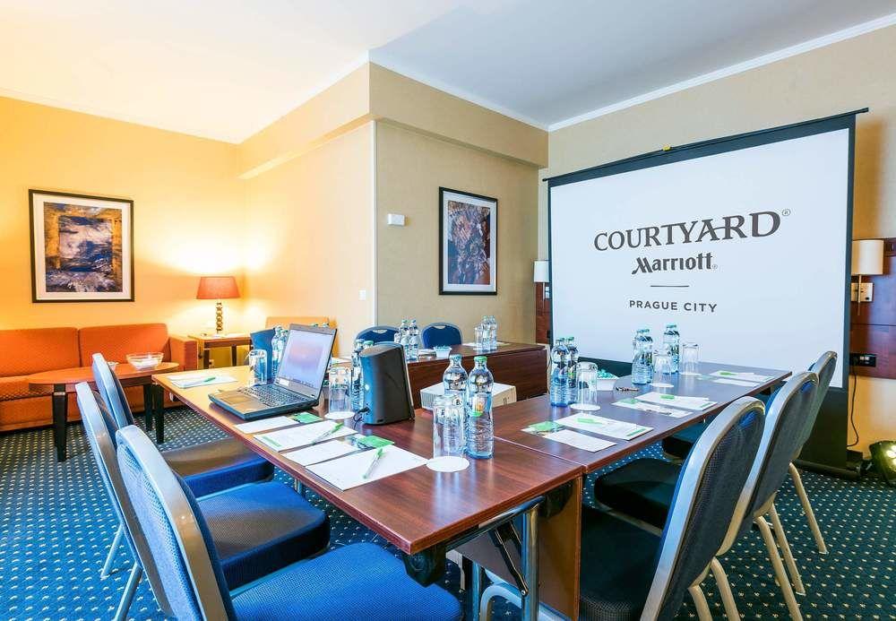 Courtyard By Marriott Prague City Eksteriør billede