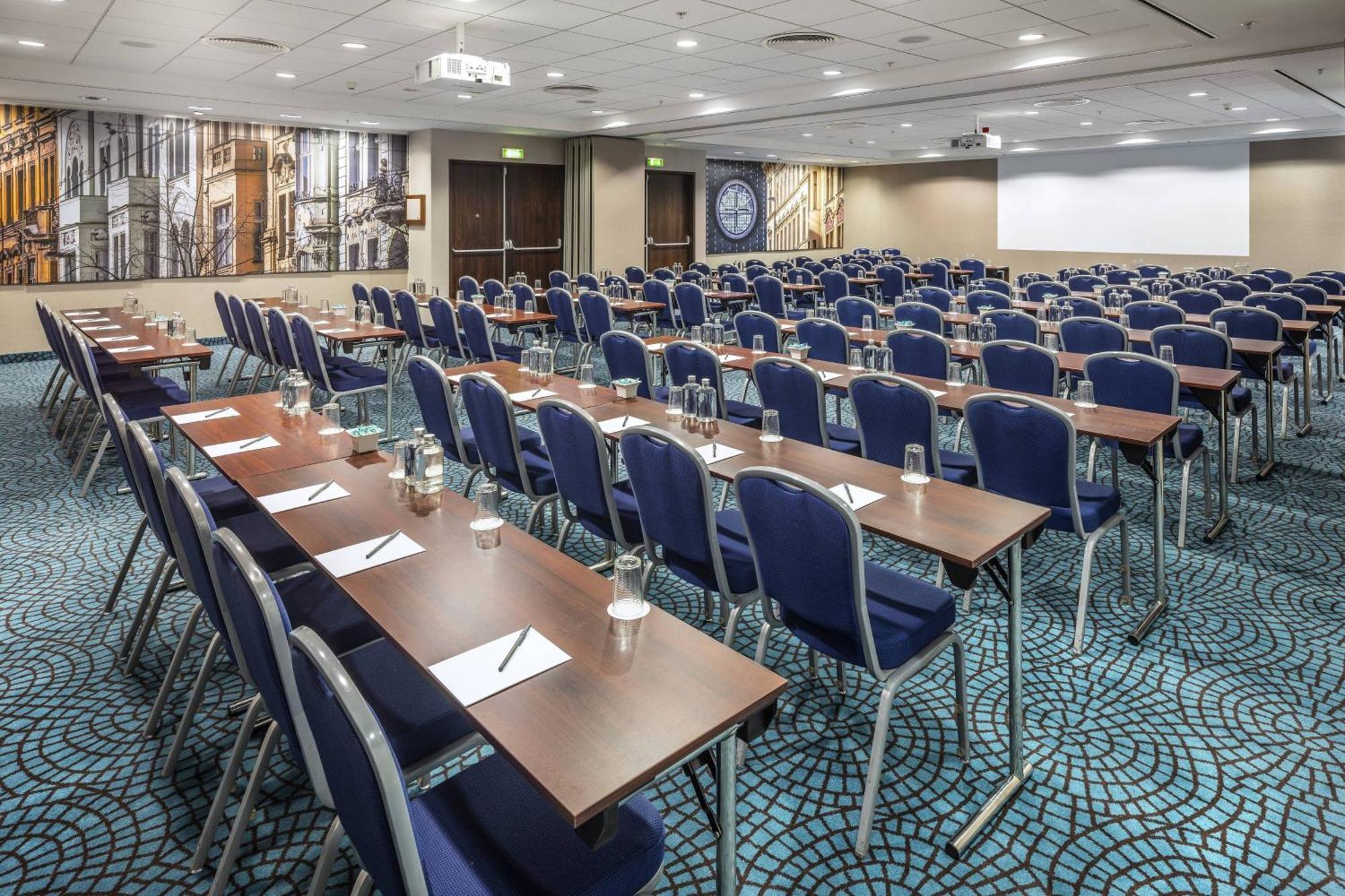 Courtyard By Marriott Prague City Eksteriør billede